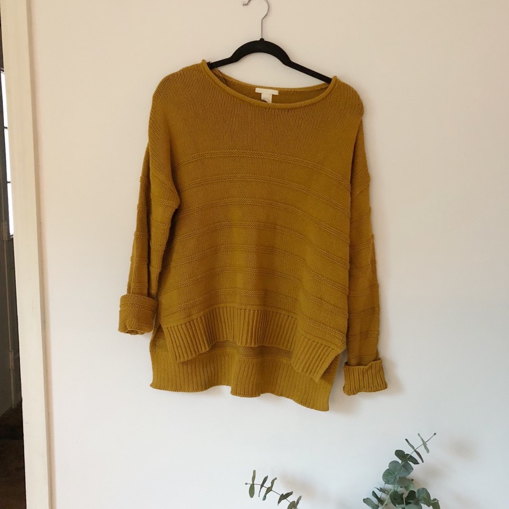 Women’s oversized sweater